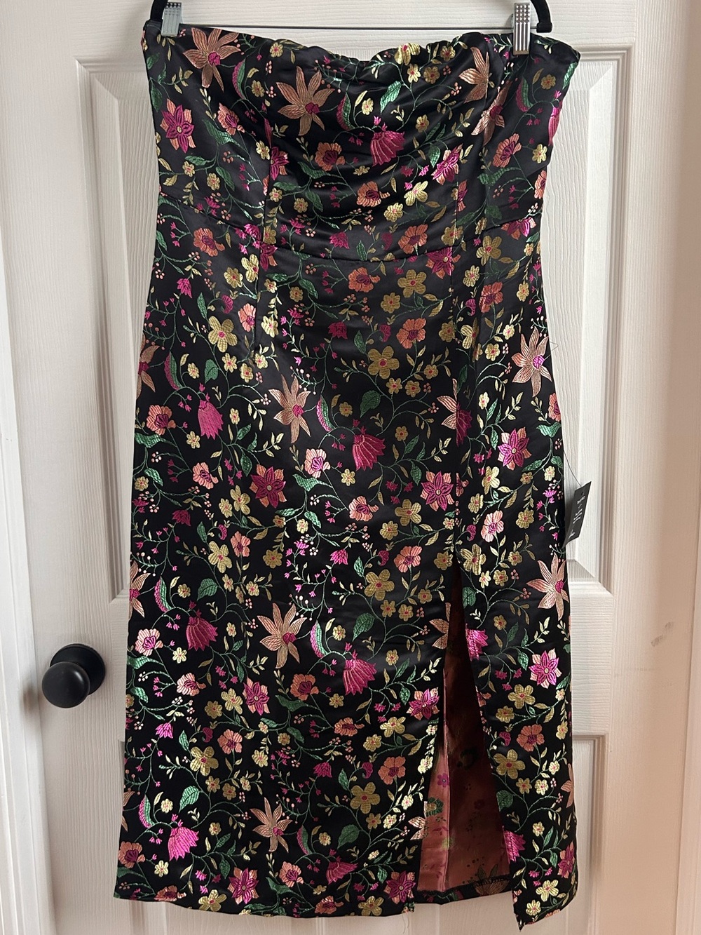 Lulus Make a Move Black Satin Floral Jacquard Strapless Midi Dress